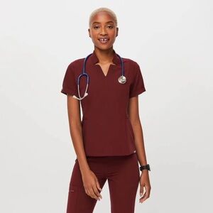 FIGS burgundy scrubs top and jogger set size S NWT